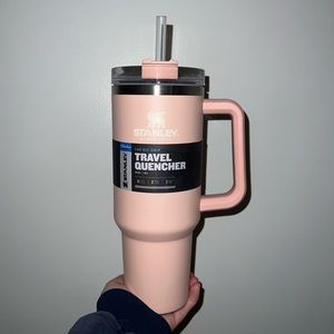 NEW 40oz Stanley Adventure Quencher Tumbler in Nectar